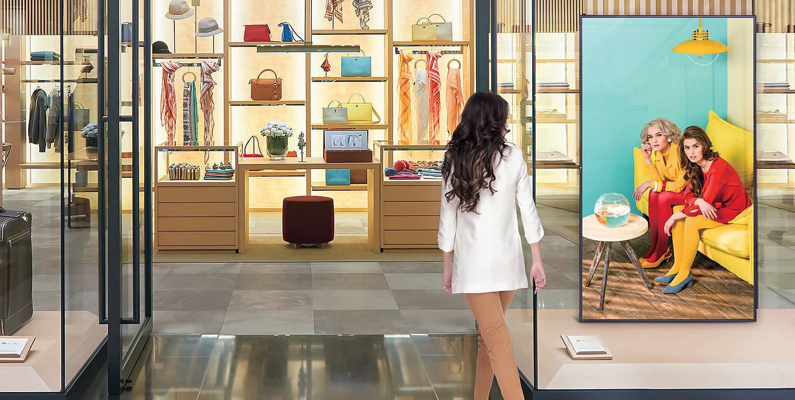 Колаж Full HD Дисплеї